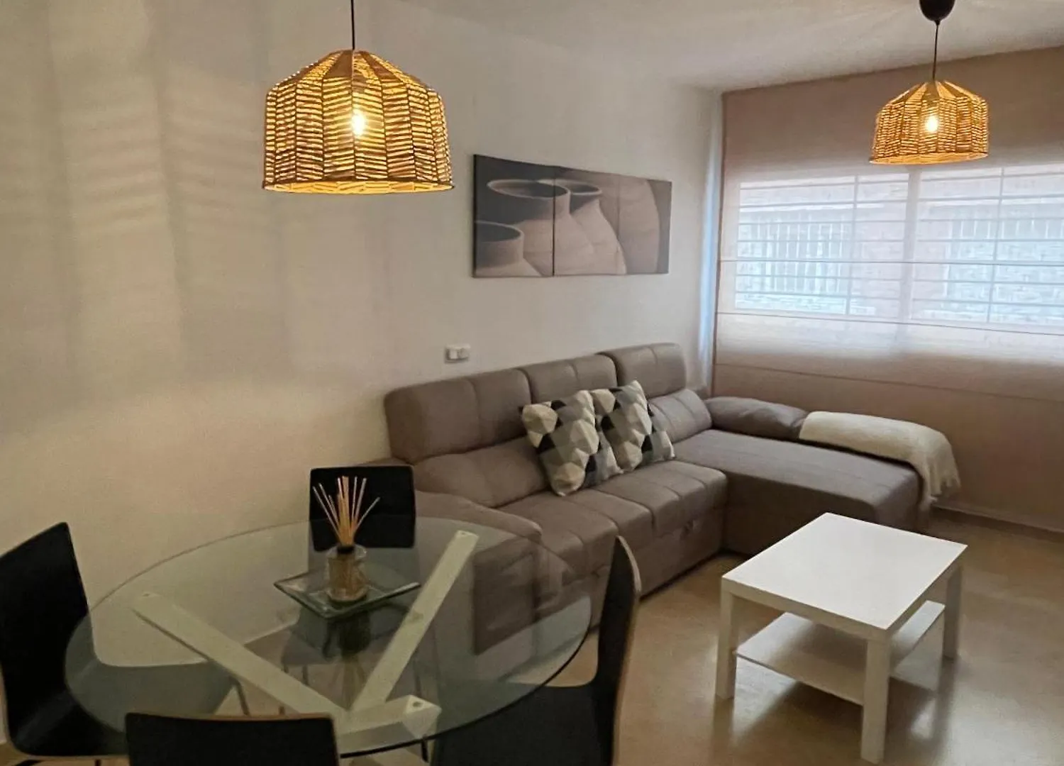 A 5 Min Estacion De Tren- Patio-Parking Y Playa Apartment Malaga