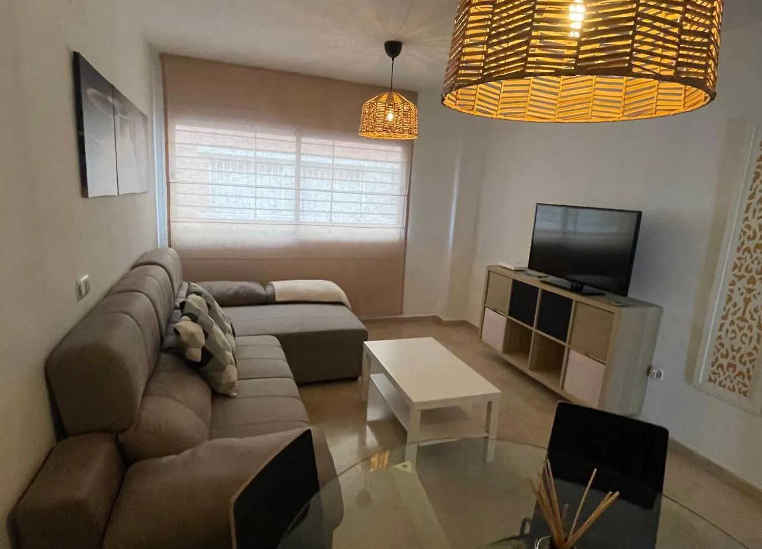 A 5 Min Estacion De Tren- Patio-Parking Y Playa Apartment Malaga 0*,  Spain